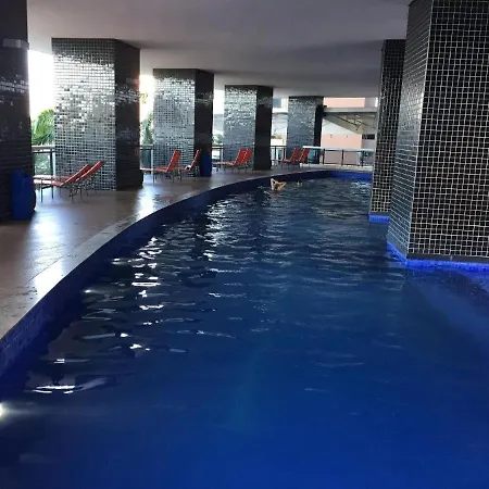 Beira-mar Com Piscina Apartamento *